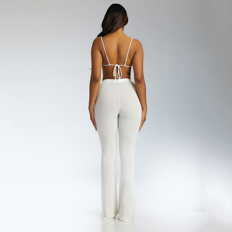 Conjunto top de tirantes y pantalón acampanado blanco