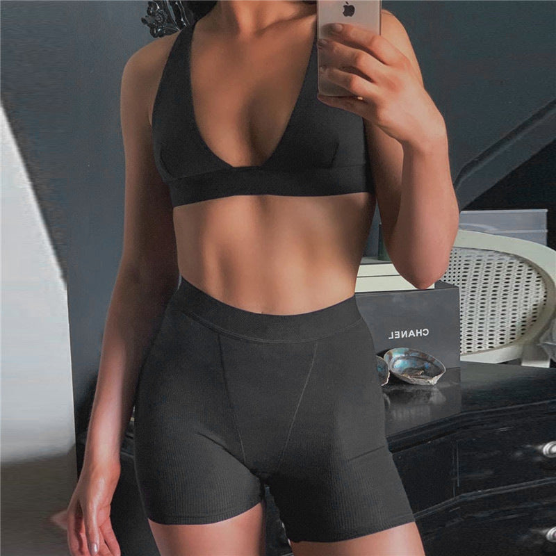 Conjunto deportivo Aljarah Sol con escote en V